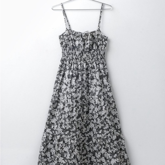 Faithful the Brand Floral Black and White Midi Dress Size L - Picture 5 of 13